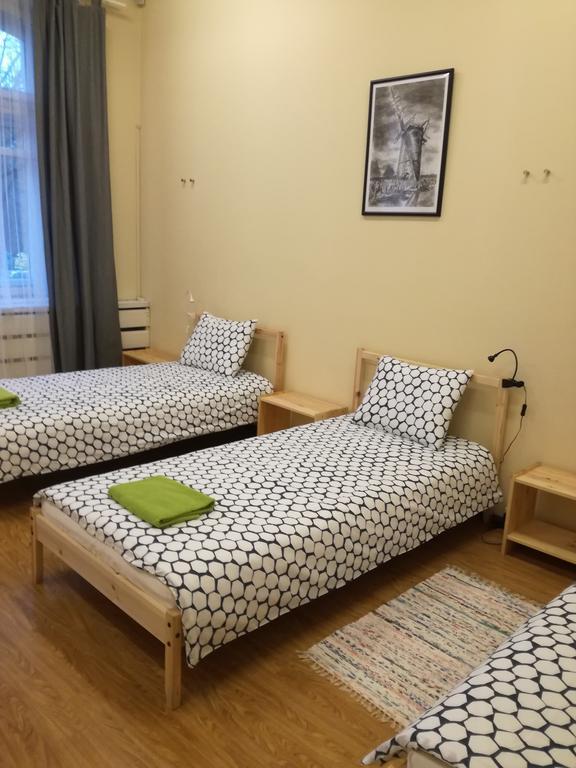 25 Hours Hostel Vilnius Ngoại thất bức ảnh